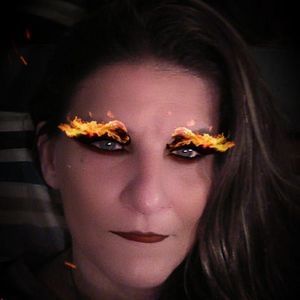 Meet your Posher, Deborah